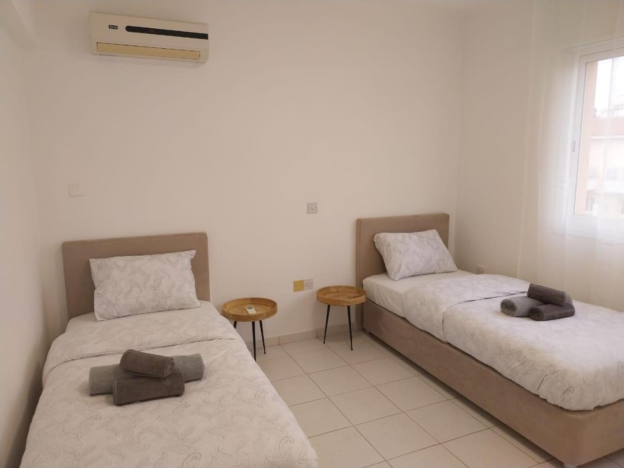 Sunny 2 Bed Home, In Universal Apartment Paphos